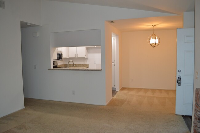 Primary Photo - 2 Bedroom Condo at Camelot