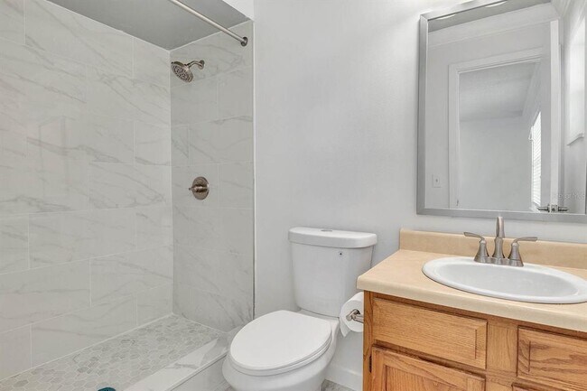 Building Photo - 6449 Eve St