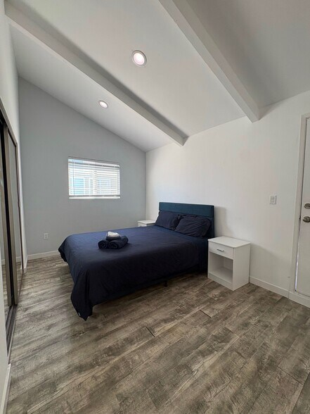 Building Photo - 3115 Strongs Dr