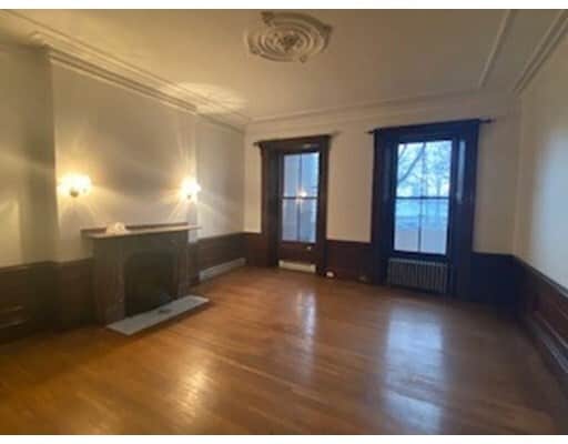 Building Photo - 17 Brimmer St