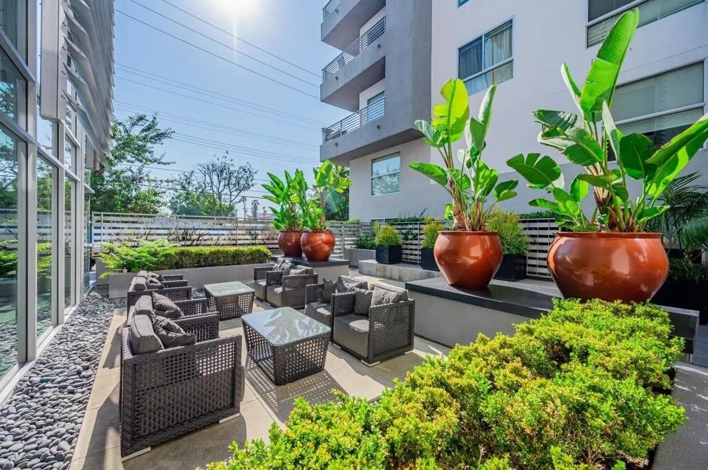 Building Photo - 1730 Sawtelle Blvd