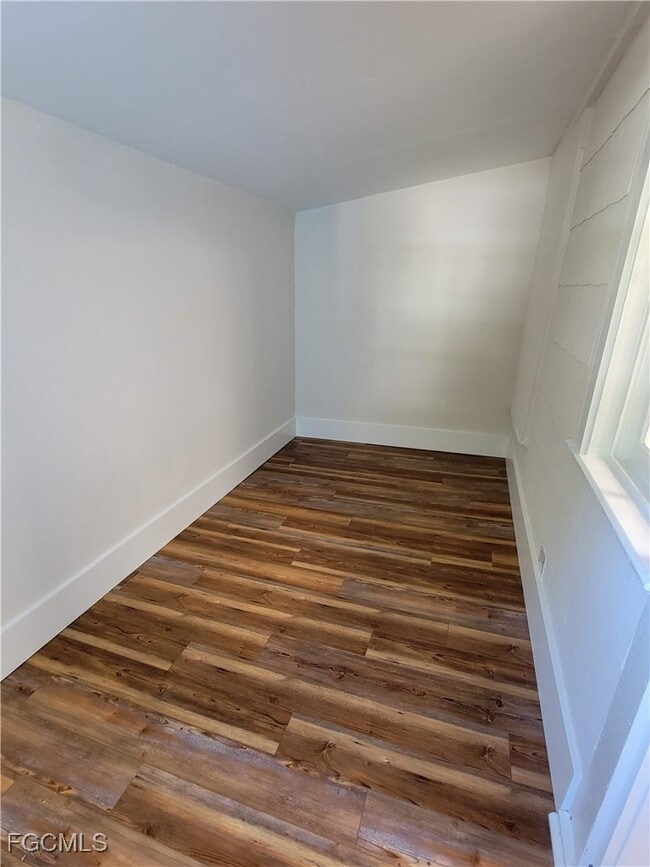 Building Photo - 1603 Woodford Ave