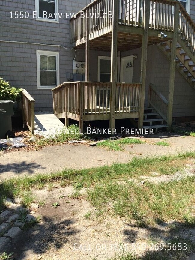 Building Photo - 1550 E Bayview Blvd