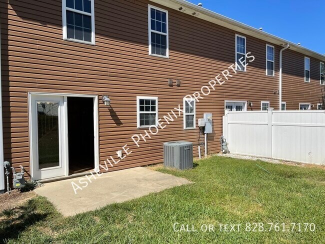 Building Photo - 20 Lilac Fields Way