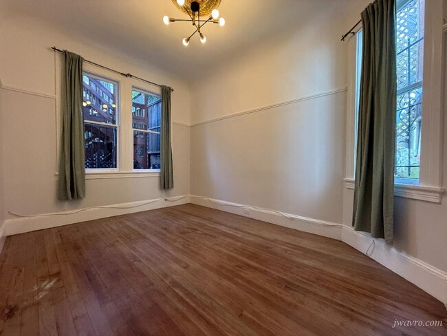 Building Photo - 1345 McAllister St