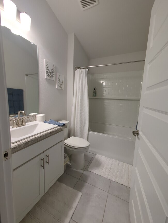 Building Photo - 980 Ibis Cir