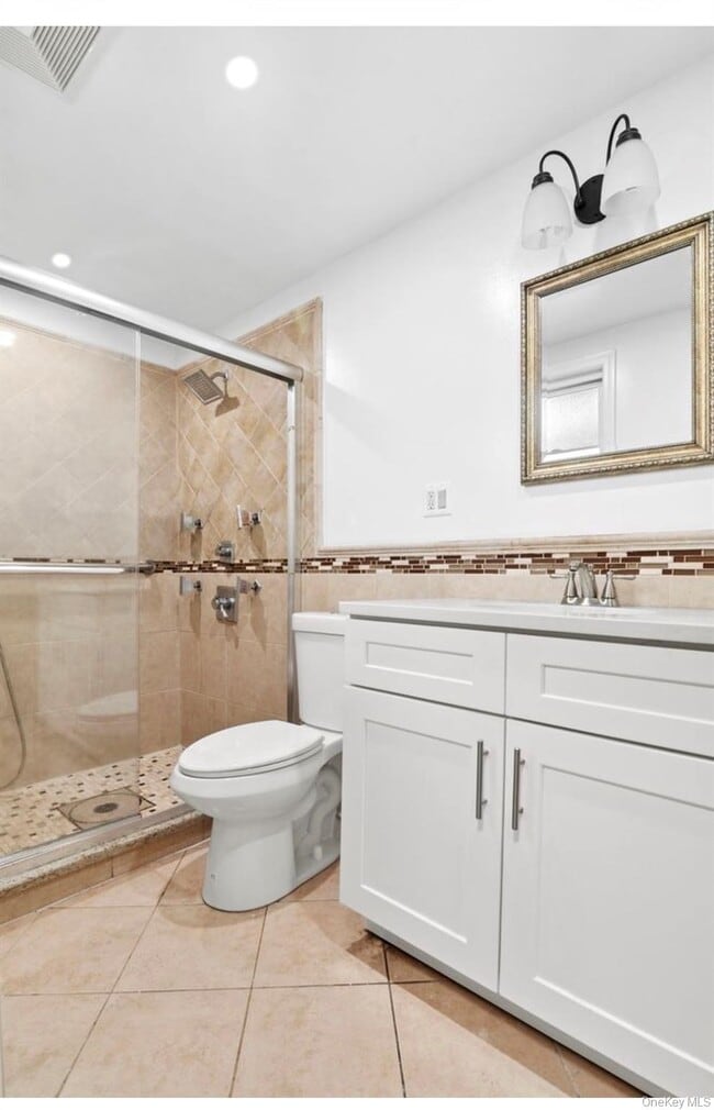 Building Photo - 78-09 77th Ave