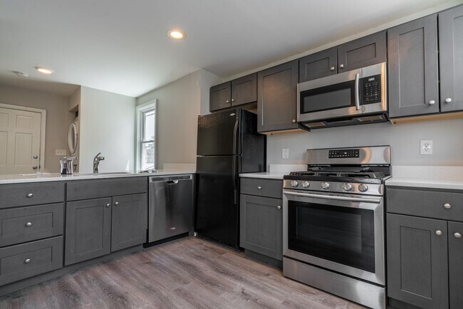 Building Photo - 9 Veto St