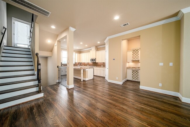 Building Photo - 1231 Creekside Acres Ct