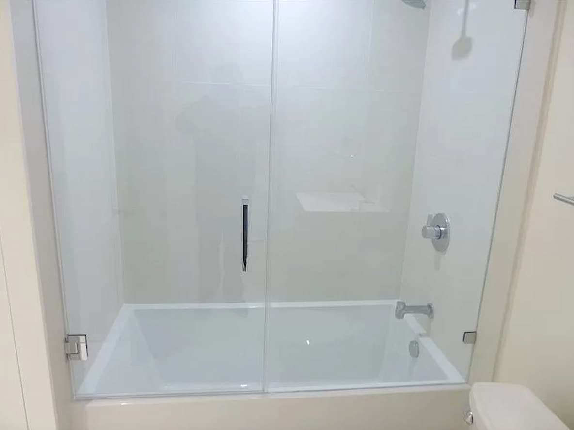 Building Photo - 520 Brickell Key Dr