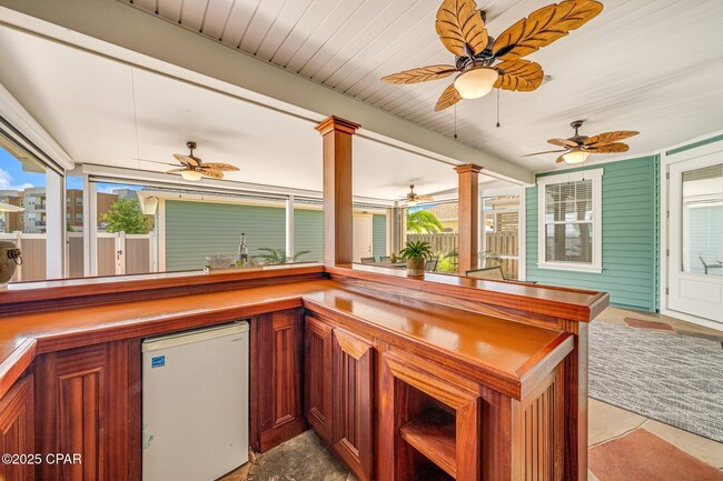Building Photo - 3216 Veranda Ave