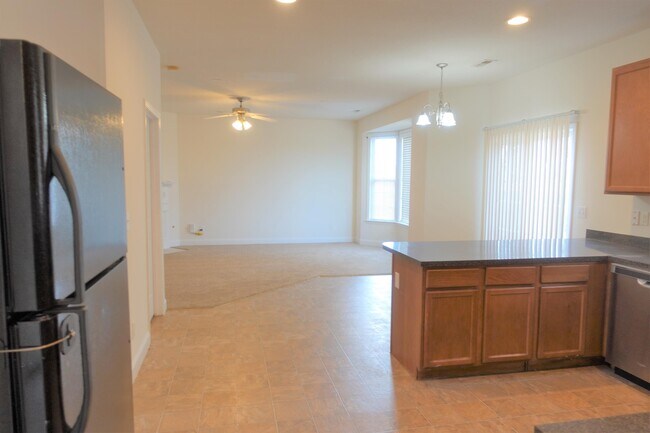 Building Photo - 445 Melbourne Ln