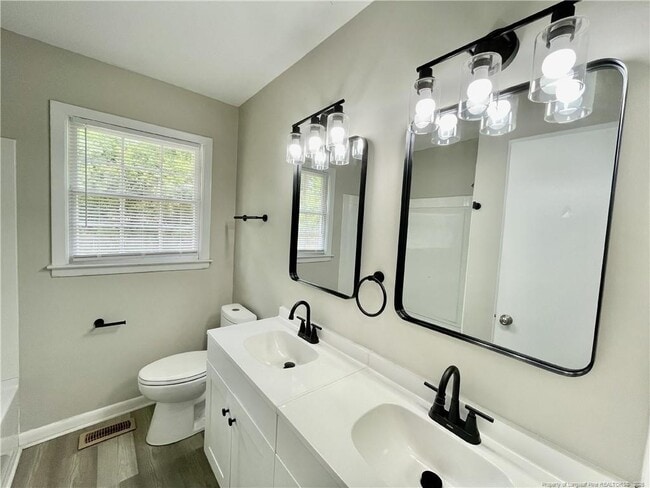 Building Photo - 7566 Carrollburg Dr