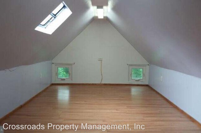 Building Photo - 2 br, 2 bath House - 1445 New Holland Pike