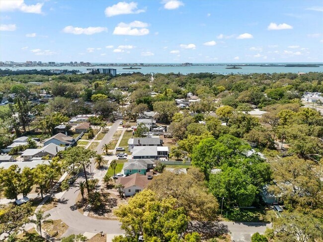 Building Photo - 1232 Sedeeva Cir S