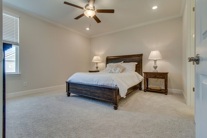 Building Photo - 1980 Carothers Rd