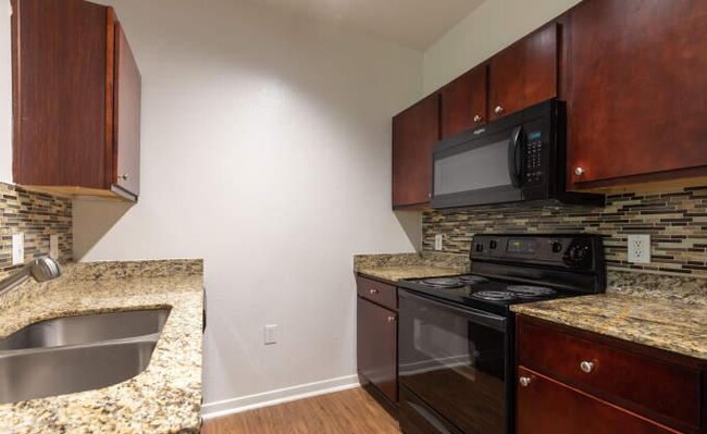 Building Photo - 1 bedroom in The Woodlands TX 77384