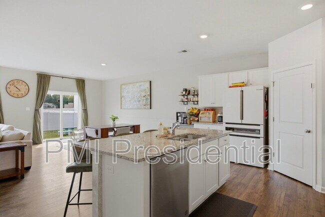Building Photo - 11070 Chappell Crk Cir