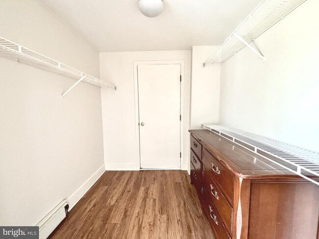 Building Photo - 970 Disston View Dr
