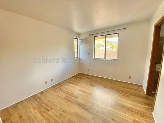 Building Photo - Ke Kumulani (3 bed/2 bath/2 prkg) Newtown,...