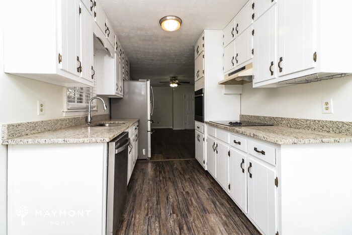 Building Photo - 6513 Osceola Way