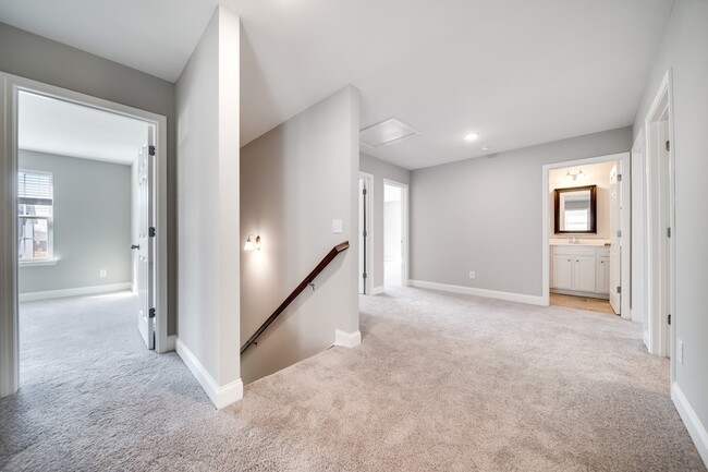 Building Photo - 1398 Wentworth Dr