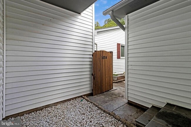 Building Photo - 5804 Canvasback Rd
