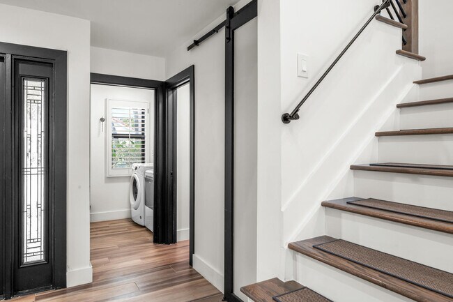 Building Photo - 1742 Harborside Cir