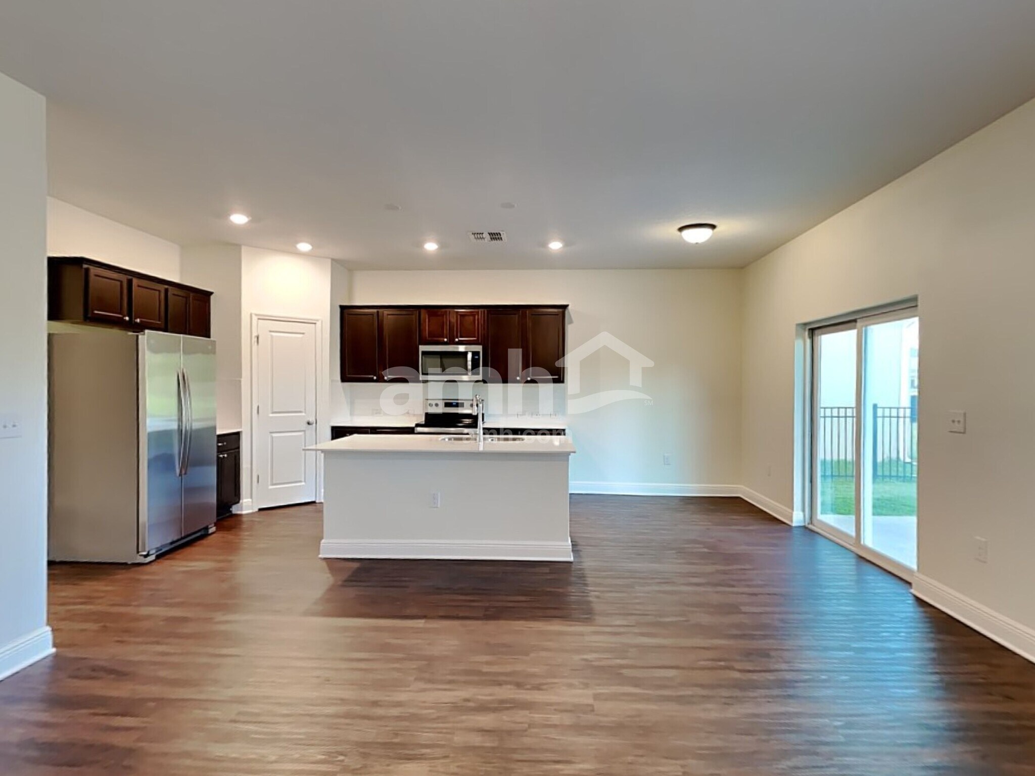 Building Photo - 20232 Calla Lily Dr