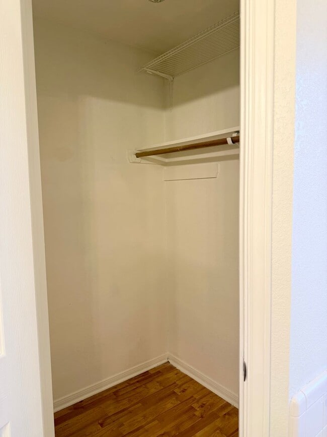 Building Photo - 4307 Derik Dr