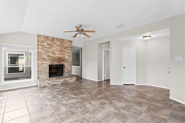 Building Photo - 10615 Autumn Meadow Ln