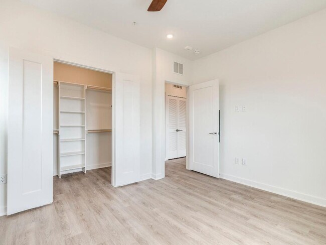 Building Photo - 4802 S Congress Ave