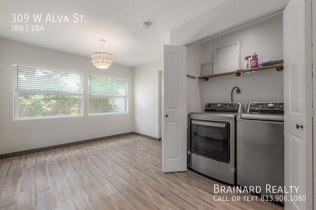 Building Photo - 309 W Alva St