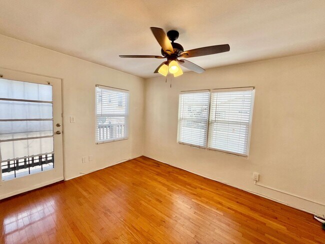 Primary Photo - $200 OFF First Month's Rent! Upstairs 1 Be...