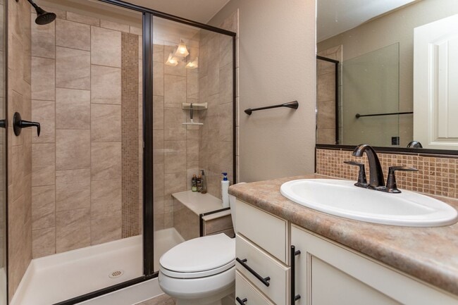 Building Photo - Stunning Flying Horse Patio Home with Stunning Views!!