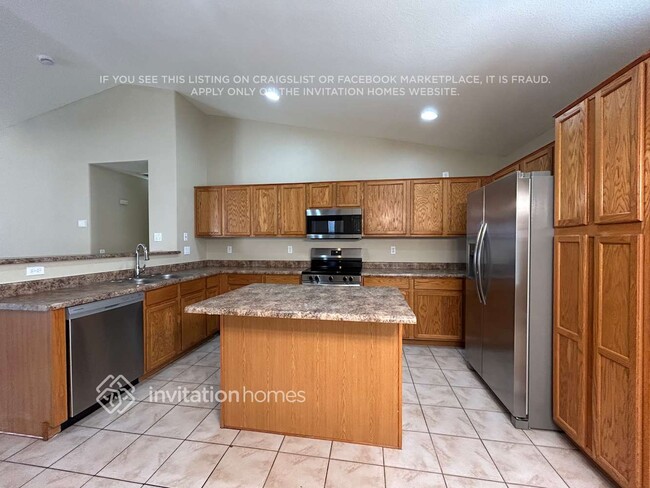 Building Photo - 12230 W Maricopa St