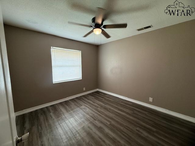 Building Photo - 1406 Christine Rd