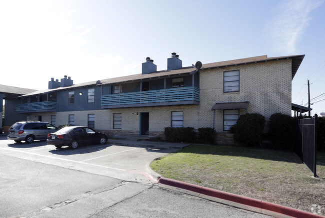Building Photo - Steven's Point Apartments