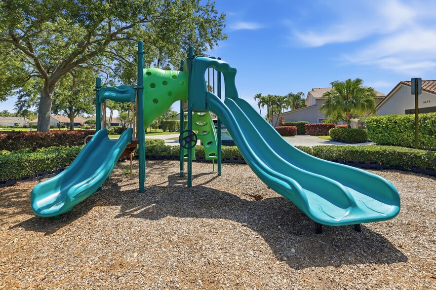Community playground - 8555 Eagle Run Dr