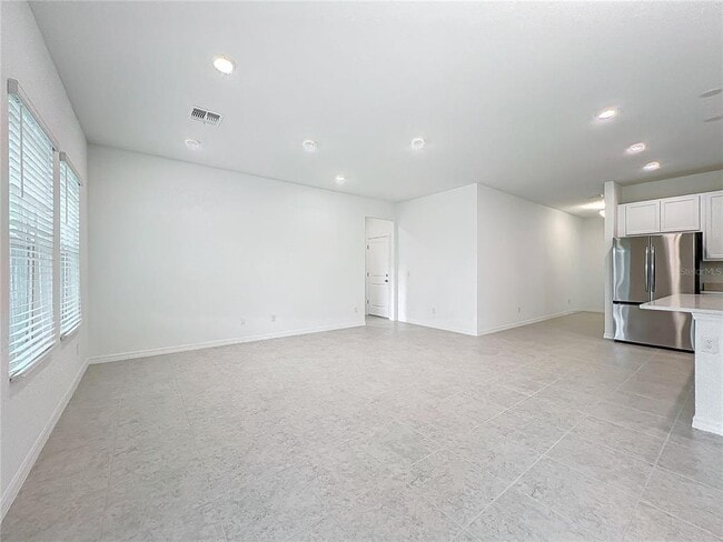 Building Photo - 1679 Meadowlark Dr