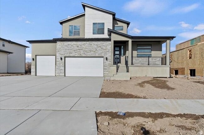 Building Photo - 1538 E Livi Ln