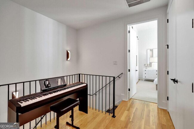 Building Photo - 118 Gainey Ln