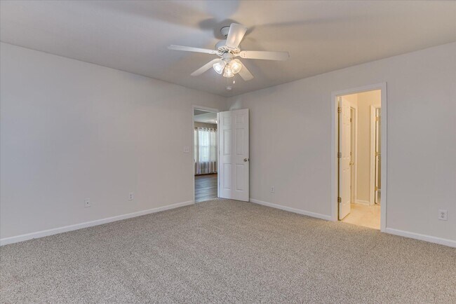 Building Photo - 131 Bevington Dr