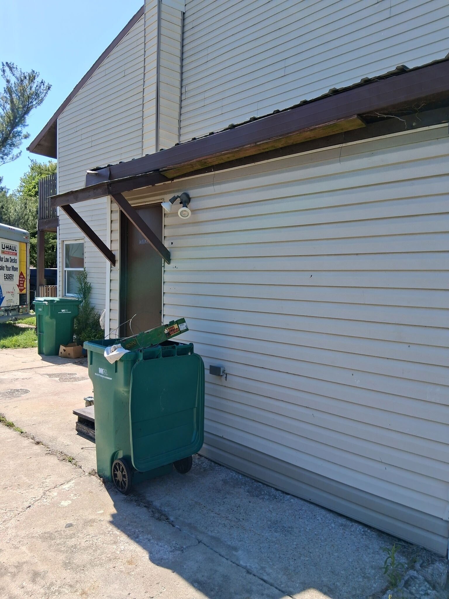 Building Photo - 3645 McCasland Ave