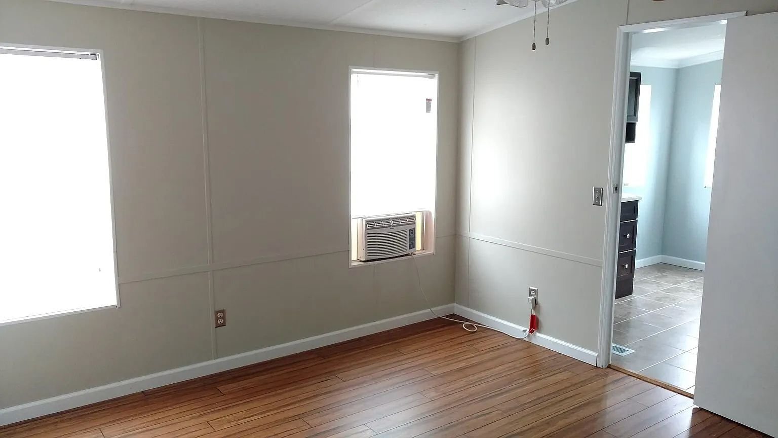 Building Photo - 427 White Oak Way