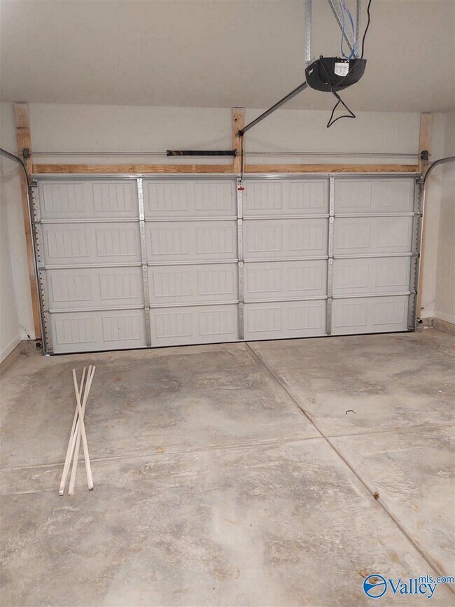 Building Photo - 109 Woodsbrook Pl SW