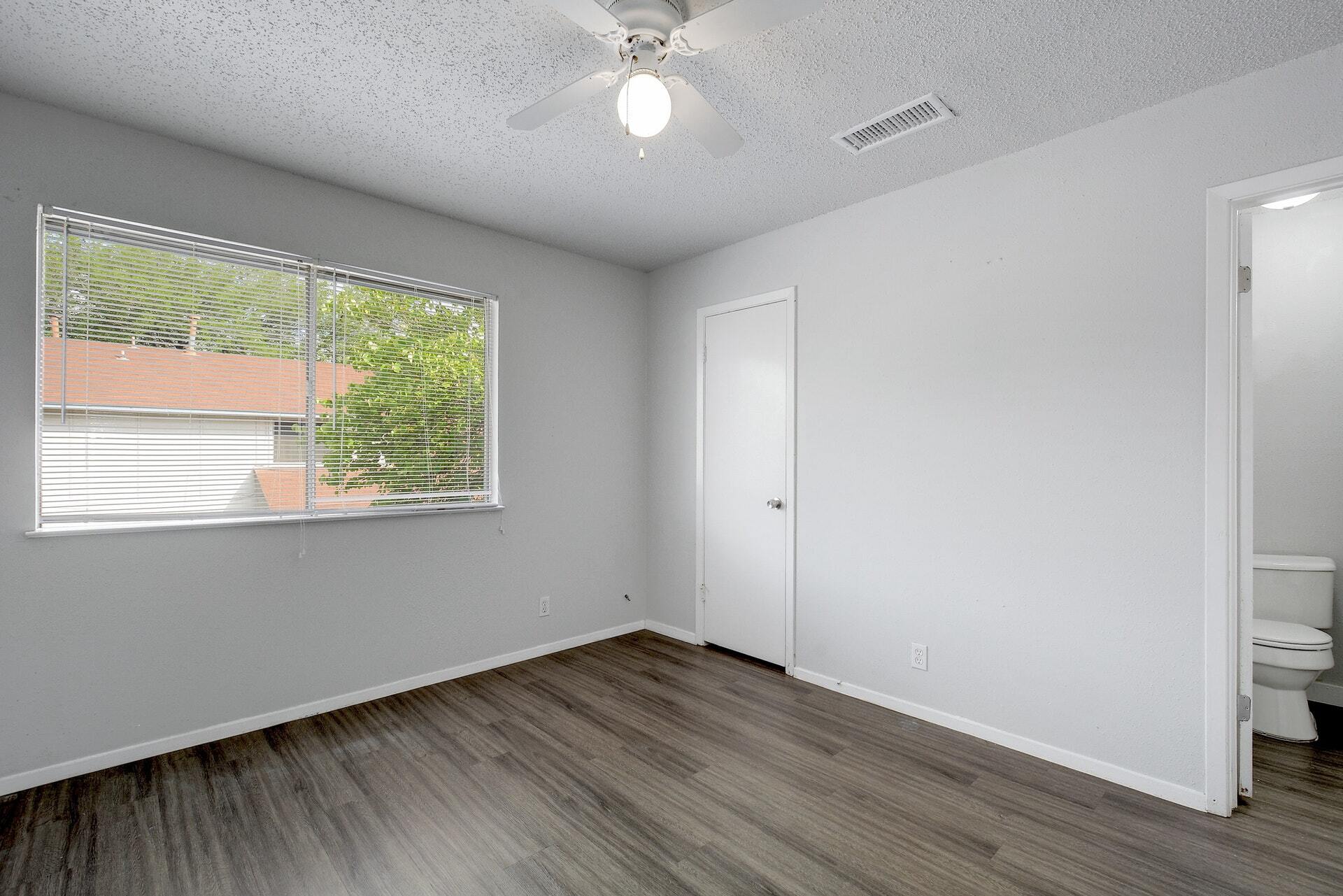 Building Photo - 5905 Hidden Valley Trail