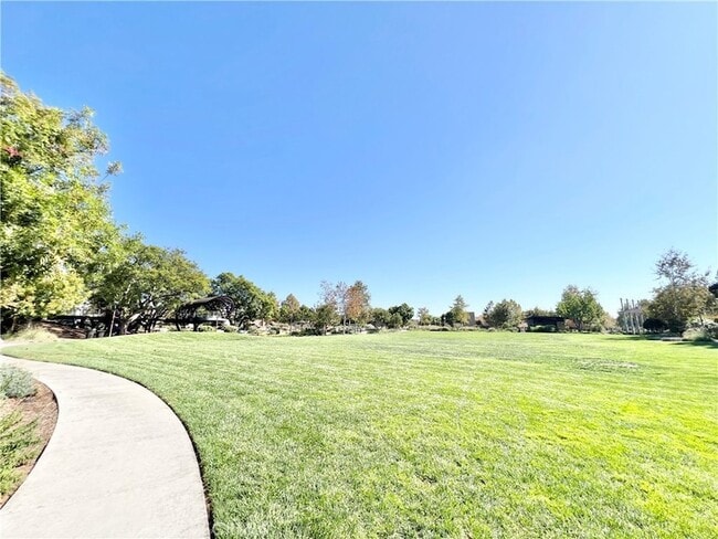 Building Photo - 101 Fixie