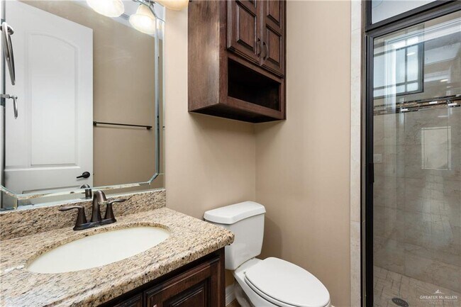 Building Photo - 1320 Manzano Ln