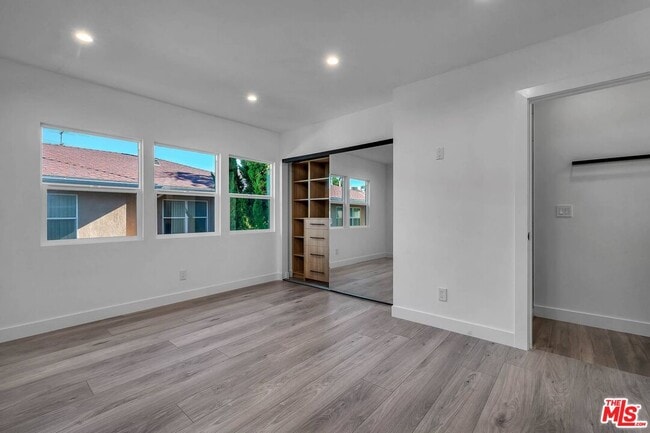 Building Photo - 9345 W Olympic Blvd